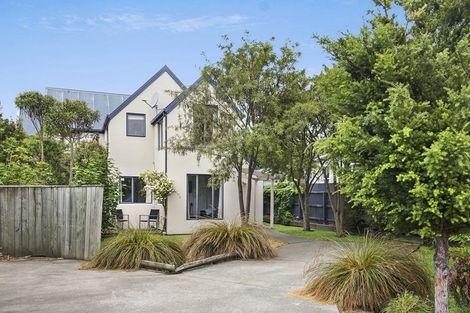 Photo of property in 1/152 Geraldine Street, Edgeware, Christchurch, 8013