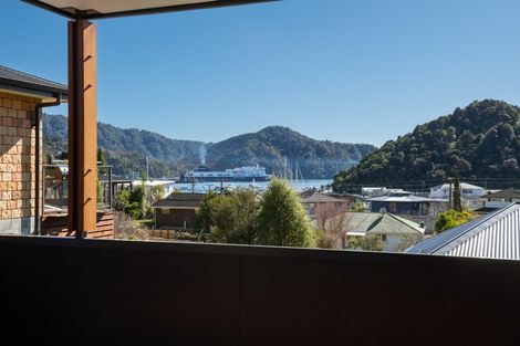 Photo of property in 12a Russell Street, Picton, 7220