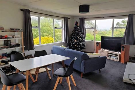 Photo of property in 5 Kowhai Place, Eltham, 4322