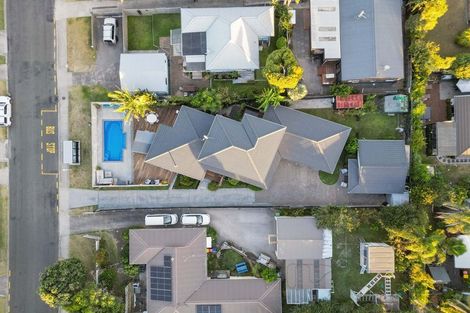 Photo of property in 112 Dickson Road, Papamoa Beach, Papamoa, 3118