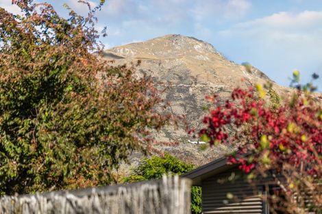Photo of property in 32 Sylvan Street, Lake Hayes, Queenstown, 9304