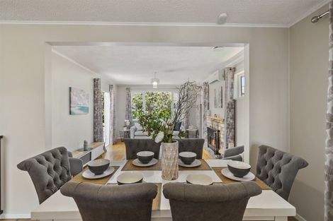 Photo of property in 1/24 Lyttelton Avenue, Forrest Hill, Auckland, 0620