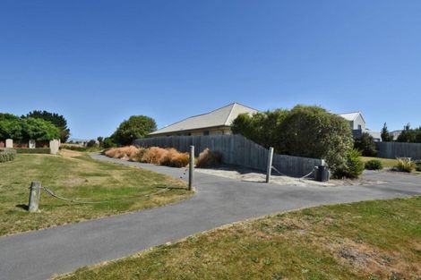 Photo of property in 29 Linkwater Way, Parklands, Christchurch, 8083