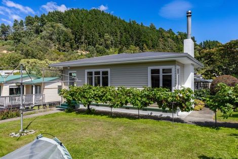 Photo of property in 5 Cook Street, Havelock, 7100