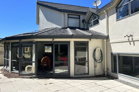 Photo of property in 12a Redwood Avenue, Tawa, Wellington, 5028