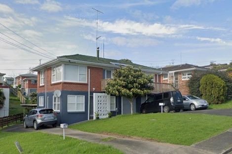 Photo of property in 2 Anne Road, Hillcrest, Auckland, 0627