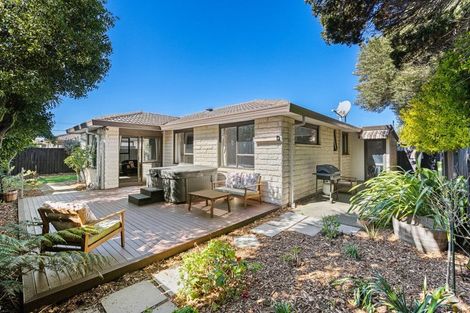 Photo of property in 3/64 Neill Street, Hornby, Christchurch, 8042