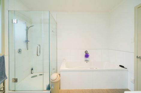 Photo of property in 3 Court Of Ascot, Seaward Bush, Invercargill, 9812