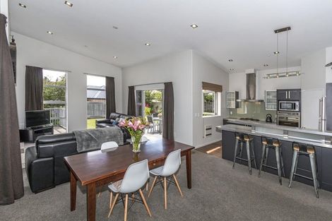 Photo of property in 29a Division Street, Riccarton, Christchurch, 8041