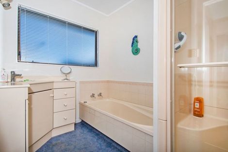 Photo of property in 3 Wordsworth Place, Kensington, Whangarei, 0112