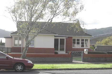 Photo of property in 97 Waddington Drive, Naenae, Lower Hutt, 5011