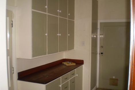 Photo of property in 222 College Street, West End, Palmerston North, 4412