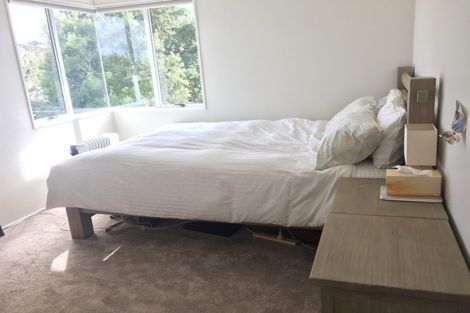 Photo of property in 1/106 Stapleford Crescent, Browns Bay, Auckland, 0630