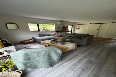 Photo of property in 288 Whitford Road, Whitford, Howick, 2571