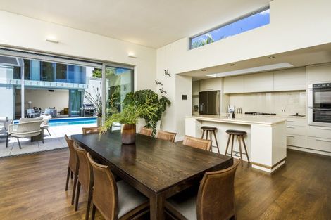 Photo of property in 15 Lake View Road, Takapuna, Auckland, 0622
