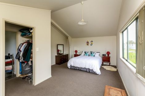 Photo of property in 595 Inland Road North, Onaero, Waitara, 4383