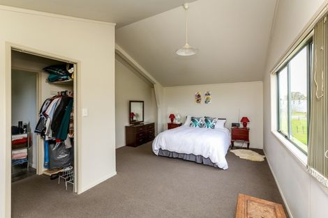 Photo of property in 595 Inland Road North, Onaero, Waitara, 4383