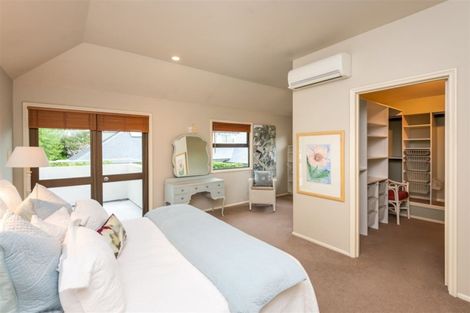 Photo of property in 22 Helmores Lane, Merivale, Christchurch, 8014