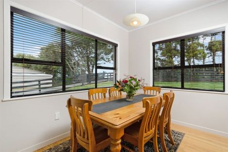 Photo of property in 55 Alf Access Road, Helensville, 0875