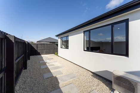 Photo of property in 21 Brooklands Street, Burwood, Christchurch, 8083