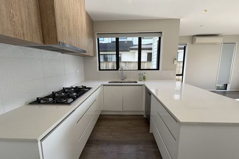 Photo of property in 9 St Claire Road, Silverdale, 0932