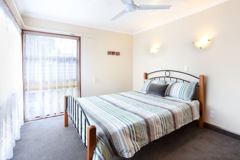 Photo of property in 14a Palm Avenue, Hokowhitu, Palmerston North, 4410