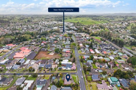Photo of property in 114b Edinburgh Street, Pukekohe, 2120