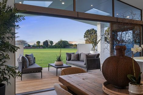 Photo of property in 63c Mangorei Road, Strandon, New Plymouth, 4312