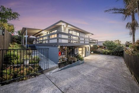 Photo of property in 2/7 Duke Street, Papakura, 2110