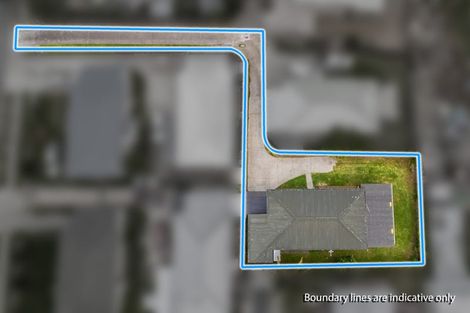 Photo of property in 2/39 Templeton Place, Clendon Park, Auckland, 2103