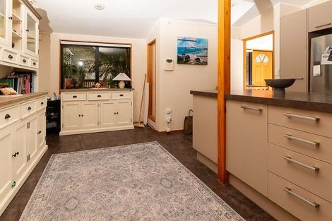 Photo of property in 33a Island Bay Road, Beach Haven, Auckland, 0626