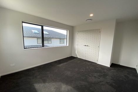 Photo of property in 42c Letterkenny Place, Blockhouse Bay, Auckland, 0600