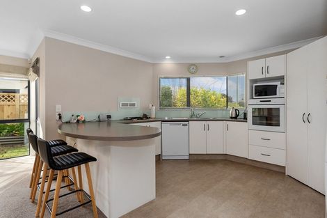 Photo of property in 3 Badminton Court, Huntington, Hamilton, 3210