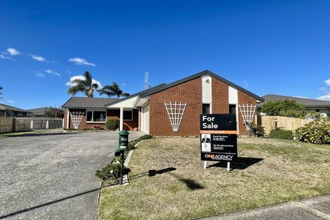 Photo of property in 37 Luculia Drive, Mount Maunganui, 3116