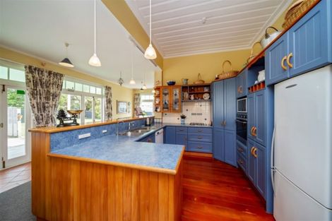 Photo of property in 7 George Street, Hawera, 4610