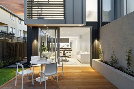 Photo of property in 2/29 Melrose Street, Christchurch Central, Christchurch, 8013