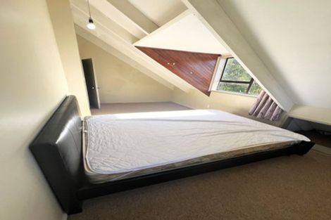 Photo of property in 29 Momorangi Crescent, Redwood, Christchurch, 8051