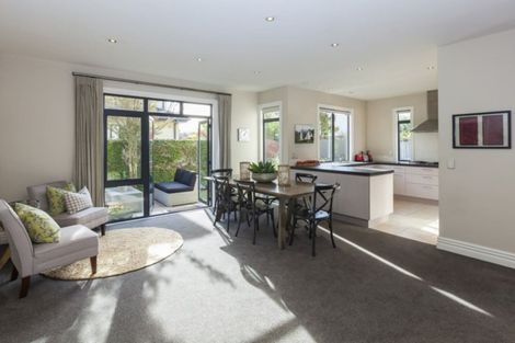 Photo of property in 5 Elmwood Road, Strowan, Christchurch, 8052