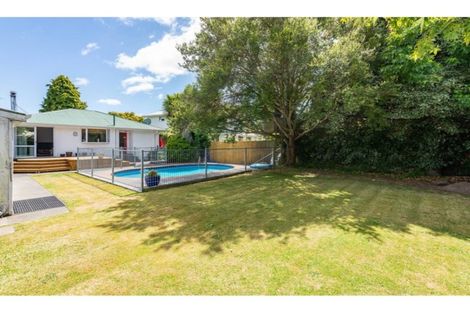 Photo of property in 52 Farrington Avenue, Bishopdale, Christchurch, 8053