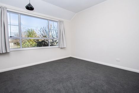 Photo of property in 76 Williams Street, Cambridge, 3434