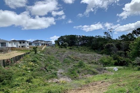 Photo of property in 121d Sunnyside Road, Sunnyvale, Auckland, 0612