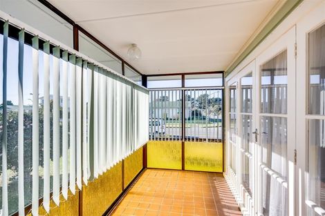 Photo of property in 38 Trinity Crescent, Pirimai, Napier, 4112