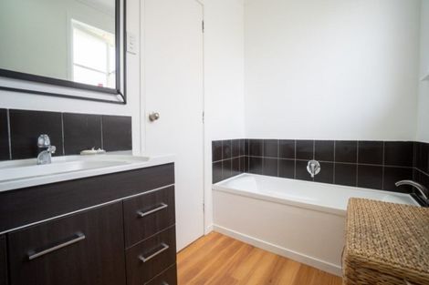 Photo of property in 95 Clyde Crescent, Roslyn, Palmerston North, 4414