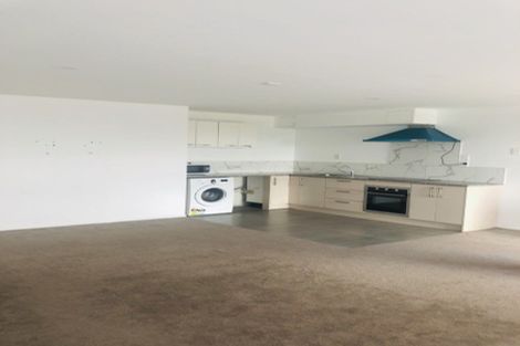 Photo of property in 21a Cityview Place, Massey, Auckland, 0614