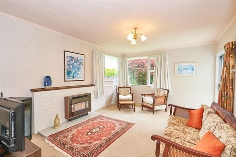 Photo of property in 30 Parkland Crescent, Terrace End, Palmerston North, 4410