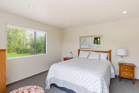 Photo of property in 102 Manly Street, Paraparaumu Beach, Paraparaumu, 5032