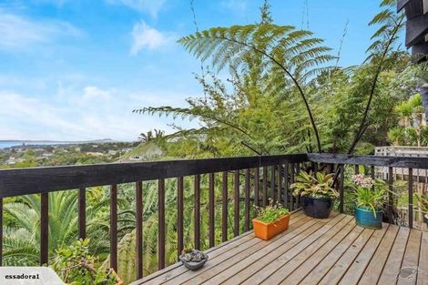 Photo of property in 1/813 East Coast Road, Northcross, Auckland, 0630