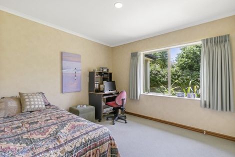 Photo of property in 25 Carribean Place, Papamoa Beach, Papamoa, 3118