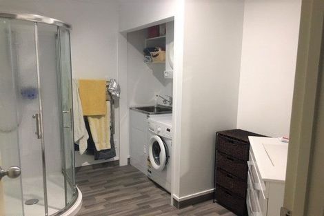 Photo of property in 7/17 Harbour View Road, Te Atatu Peninsula, Auckland, 0610