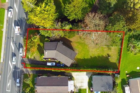 Photo of property in 114 Don Buck Road, Massey, Auckland, 0614